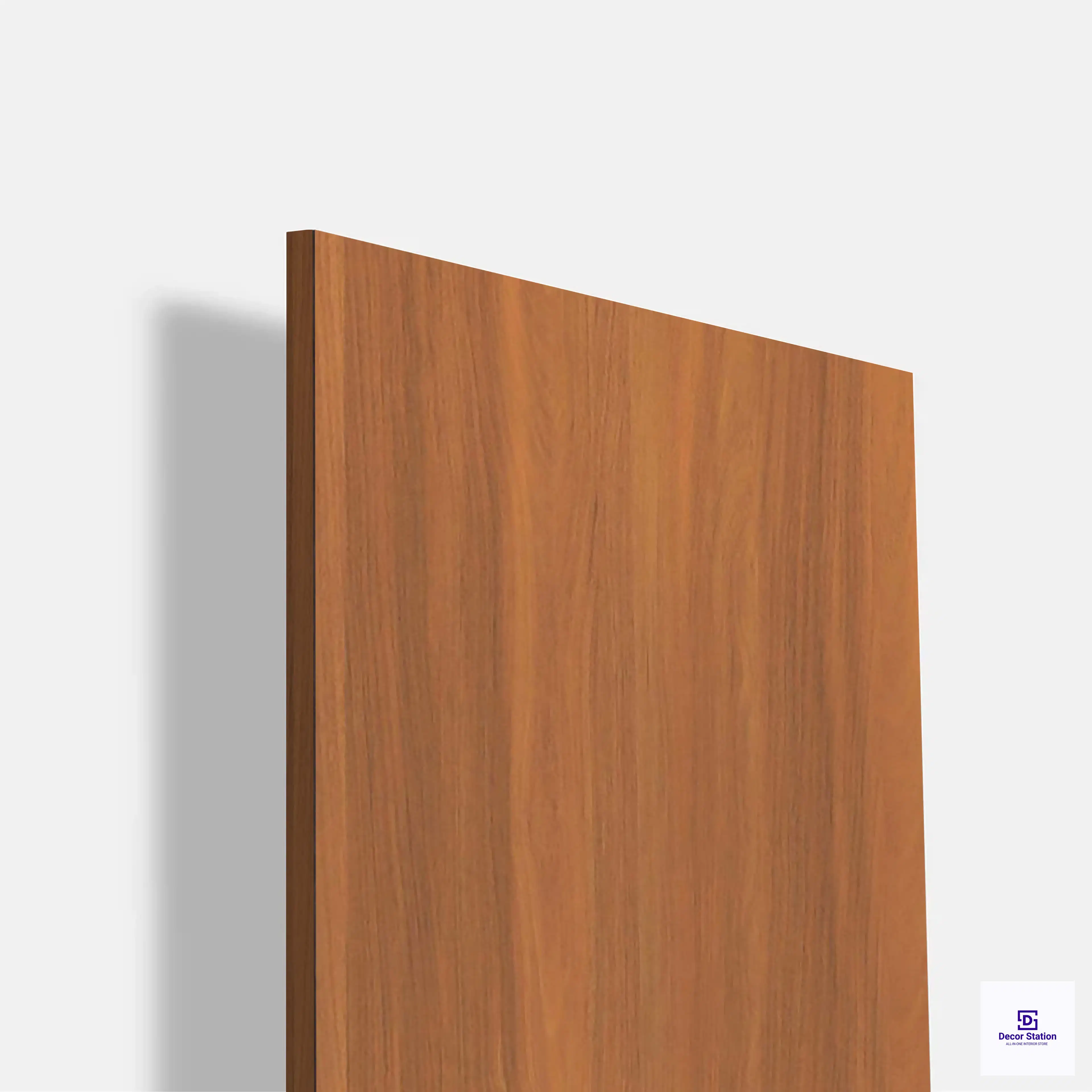 High Gloss EHG 9056 Northern Red Oak Laminate (8x4 Feet, 1mm) | LM-53660-C-0