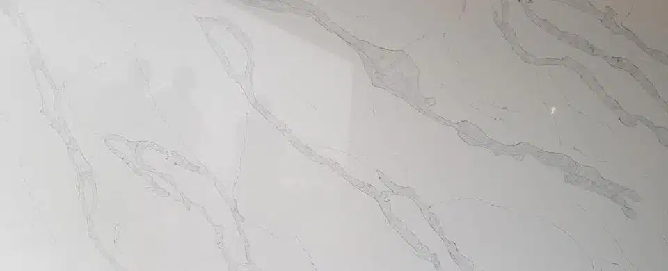 QRS-41129 White Statuario Classico Quartz (3200x1600 mm,20 mm) | Use case in Kitchen, commercial-0