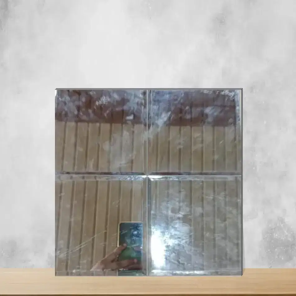 Glass Belted Silver Glossy Square Tiles TL-1241 (12x12 inch | 4 mm)-0